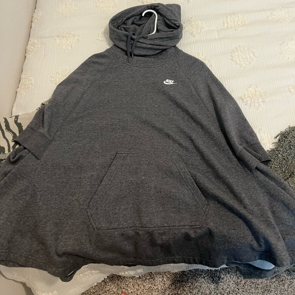 NIKE PONCHO